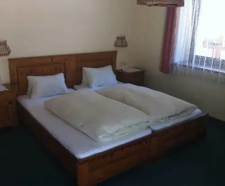 Apartment Lutonia *