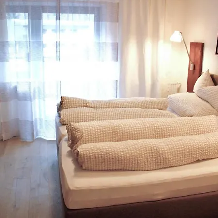 Lutonia Apartment