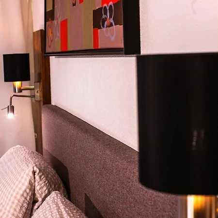 Apartment Lutonia *