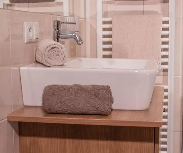 Lutonia Appartamento *